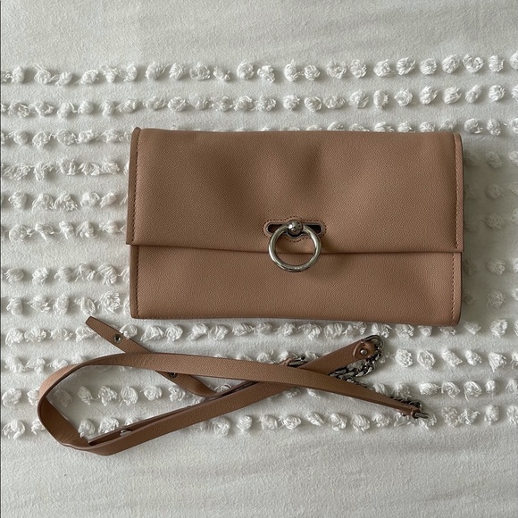 Rebecca Minkoff 🤍 Blush Wallet on a Chain - Picture 5 of 7